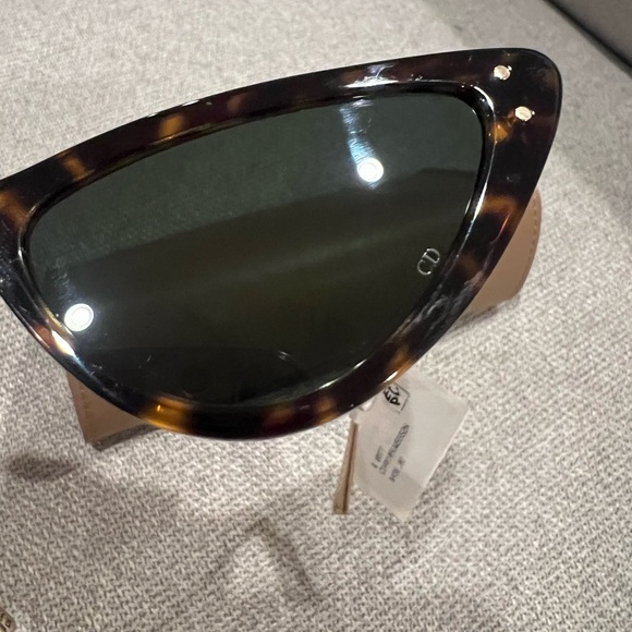 NEW DIOR Miss Dior B4U 55mm Cat Eye Sunglasses - Picture 8 of 15